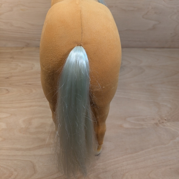 American Girl Doll Retired "Just Like You" Palomino Horse With Saddle - Picture 7 of 12
